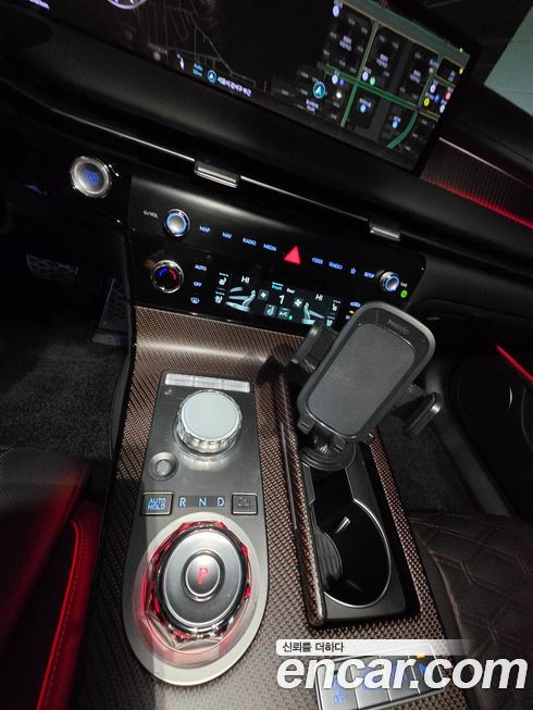 Genesis G80 2025