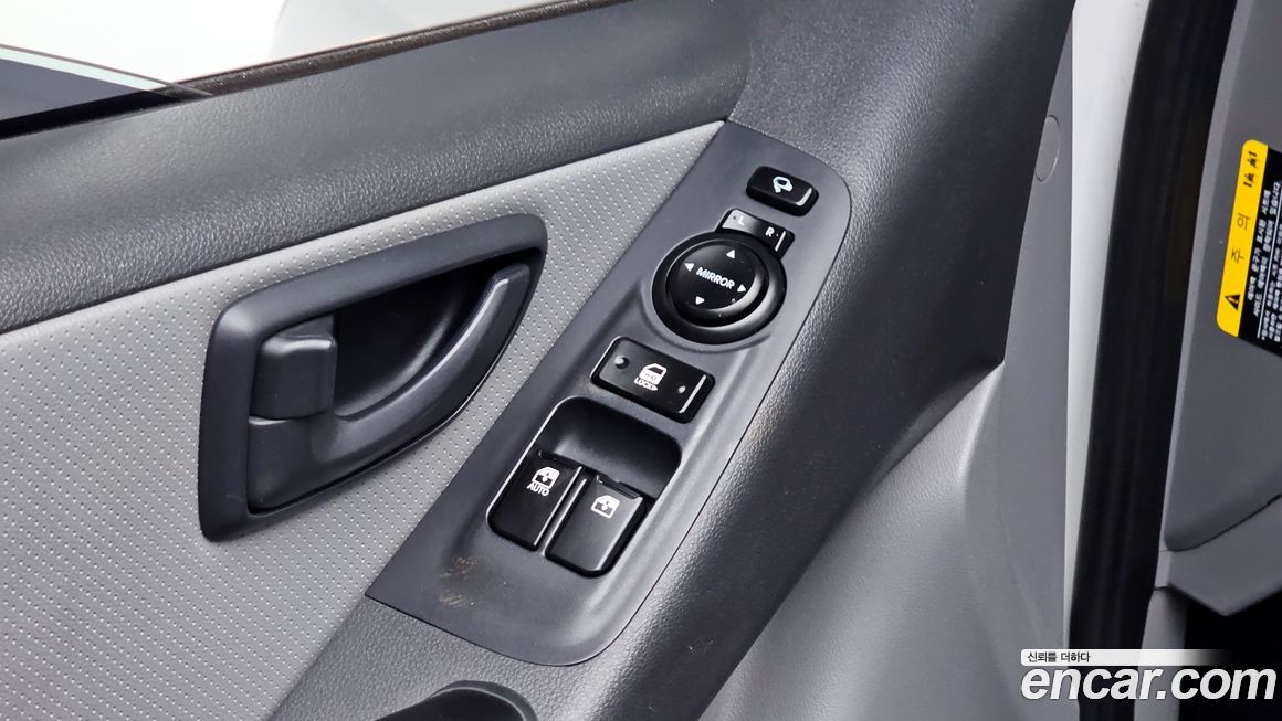 Hyundai Starex 2021