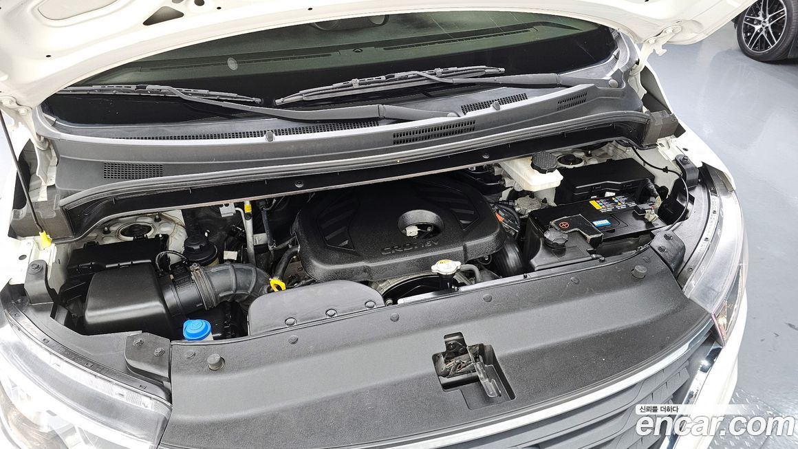 Hyundai Starex 2021