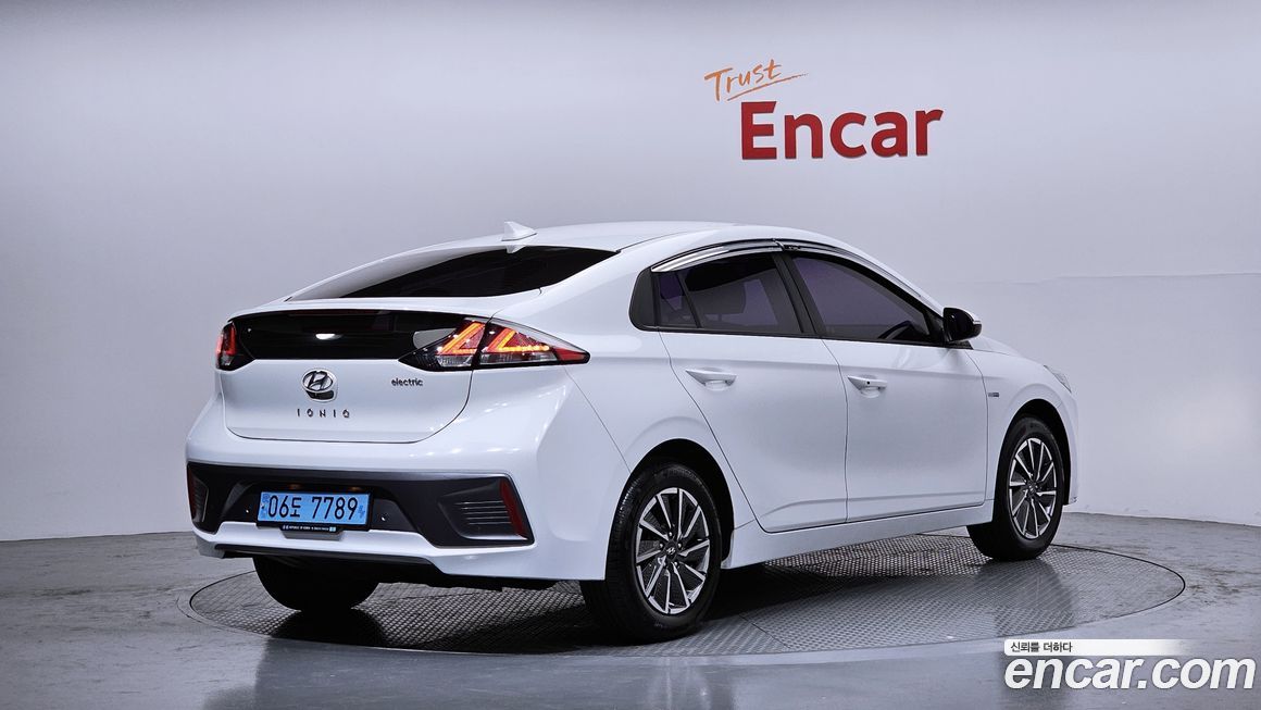Hyundai Ioniq 2020