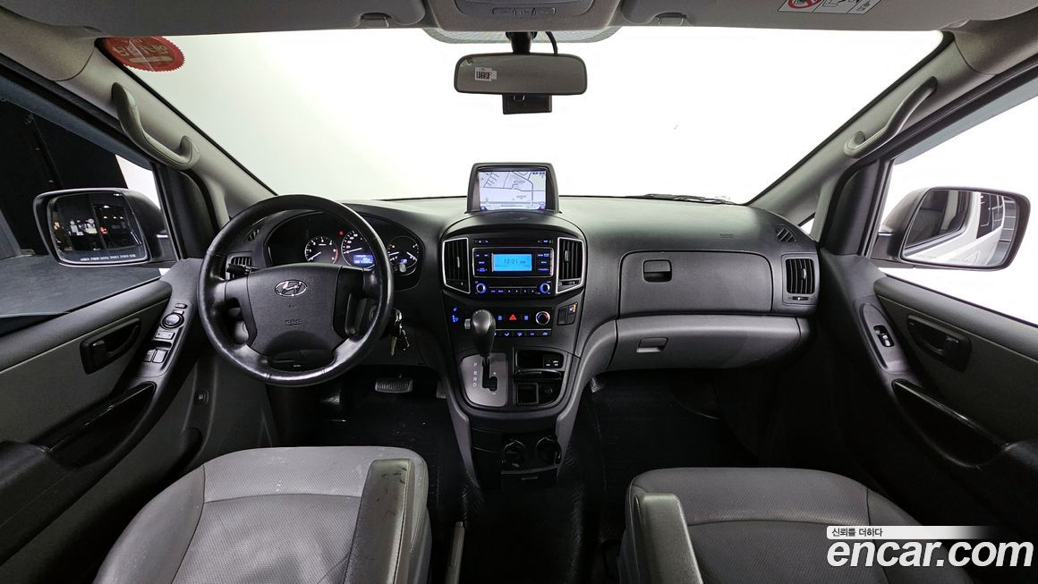 Hyundai Starex 2021