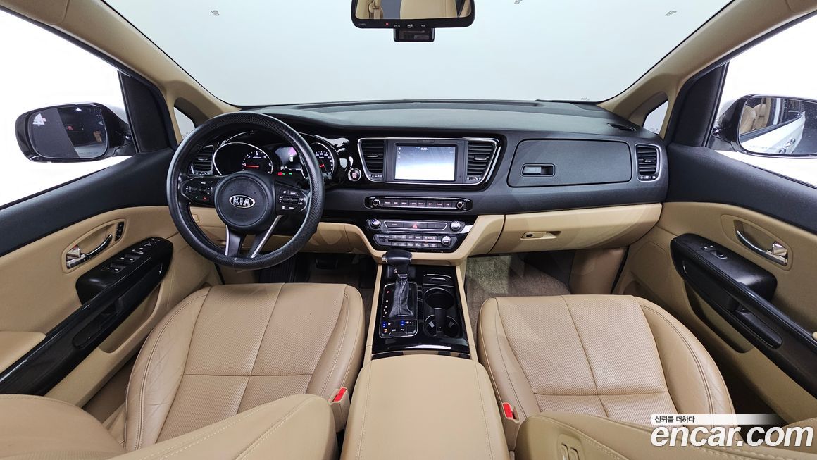Kia Canival 2017