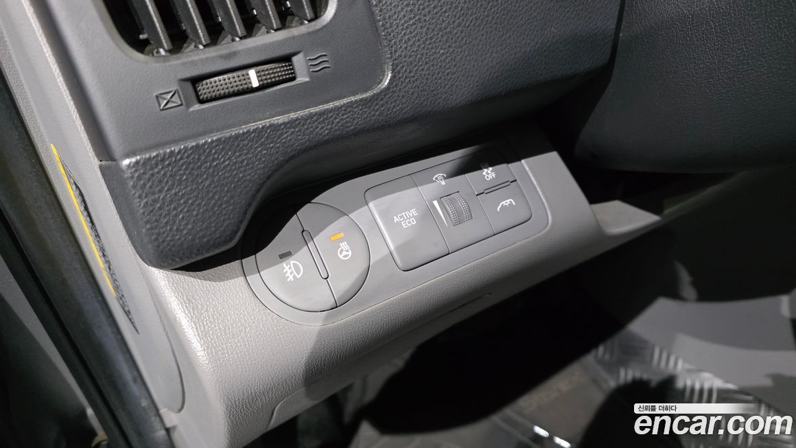 Hyundai Starex 2021