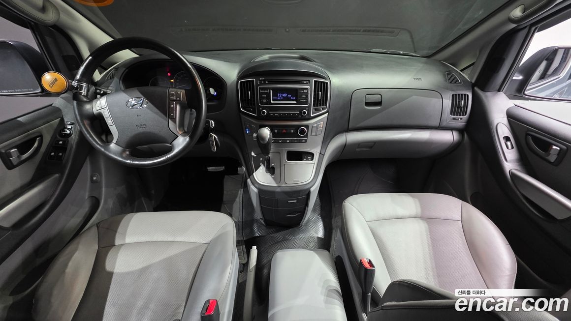 Hyundai Starex 2021