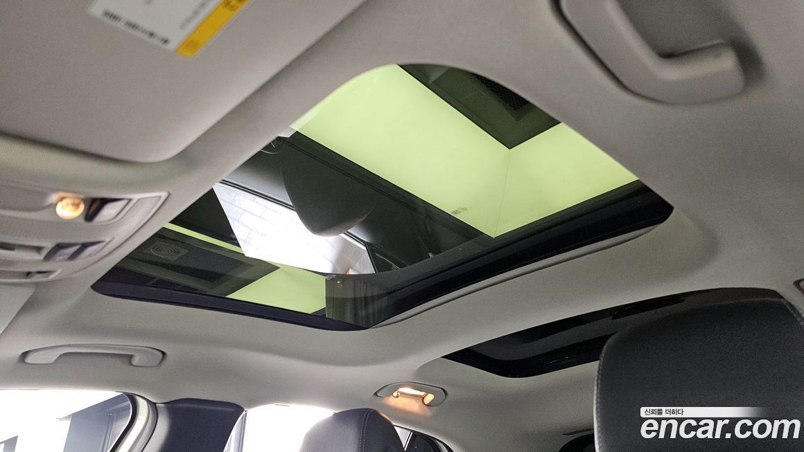 Mercedes-Benz GLA-Class 2016