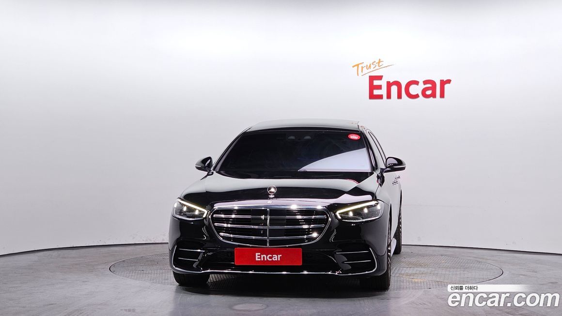 Mercedes-Benz S-Class 2021