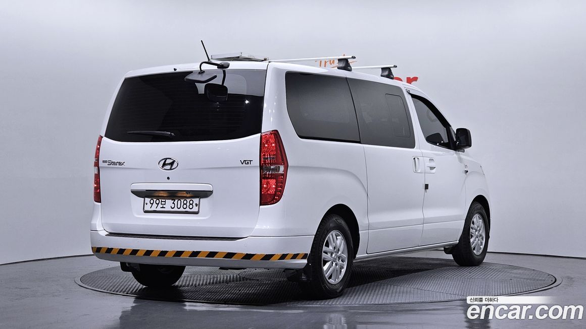 Hyundai Starex 2019