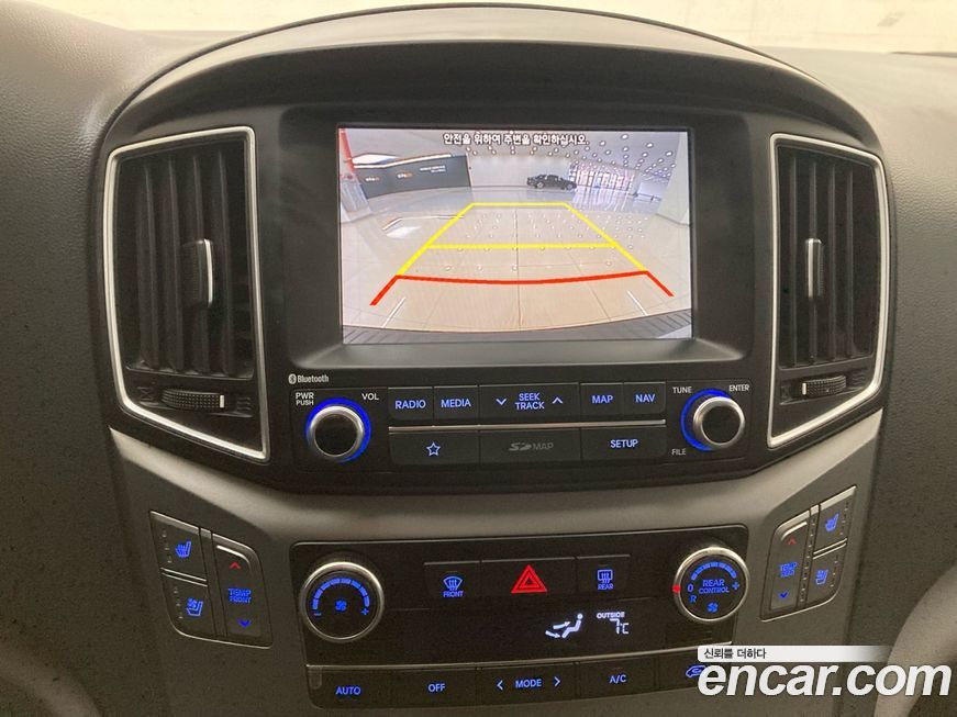 Hyundai Starex 2019