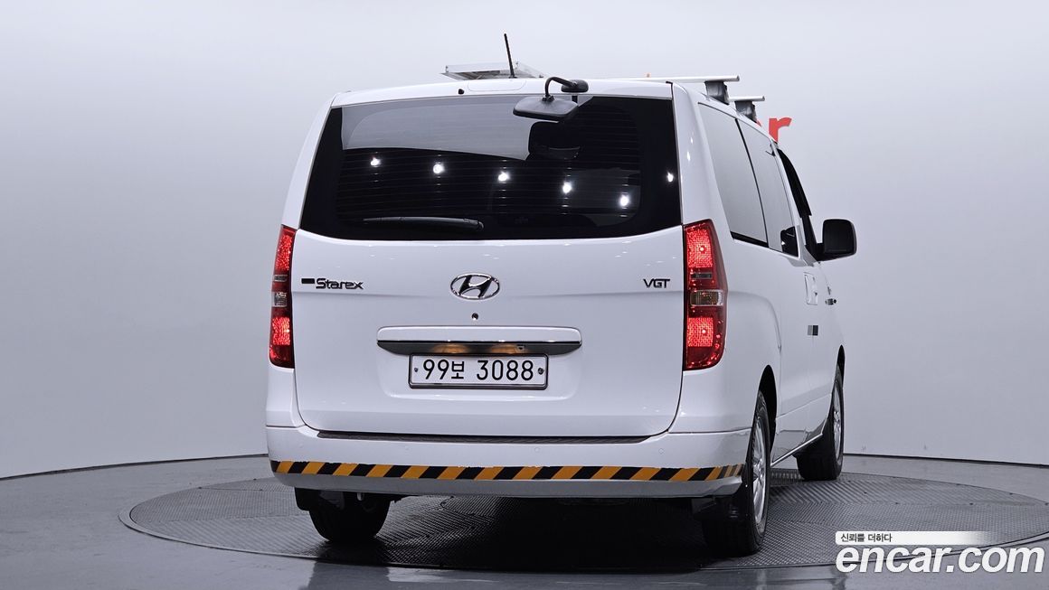 Hyundai Starex 2019