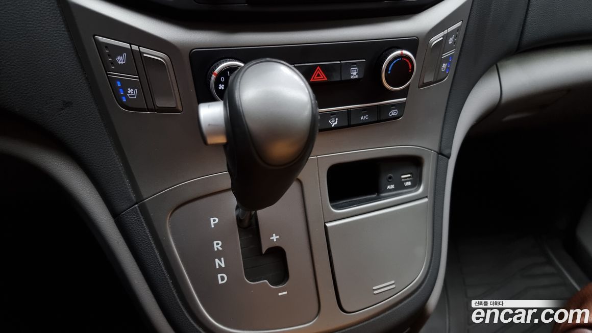Hyundai Starex 2019