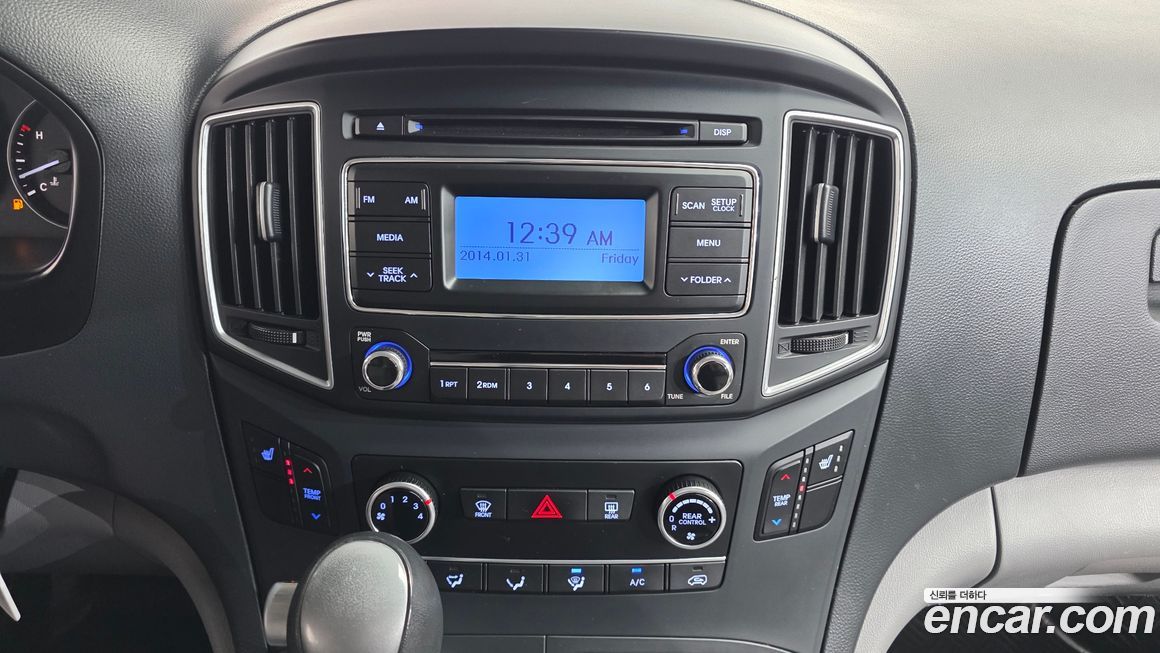 Hyundai Starex 2021