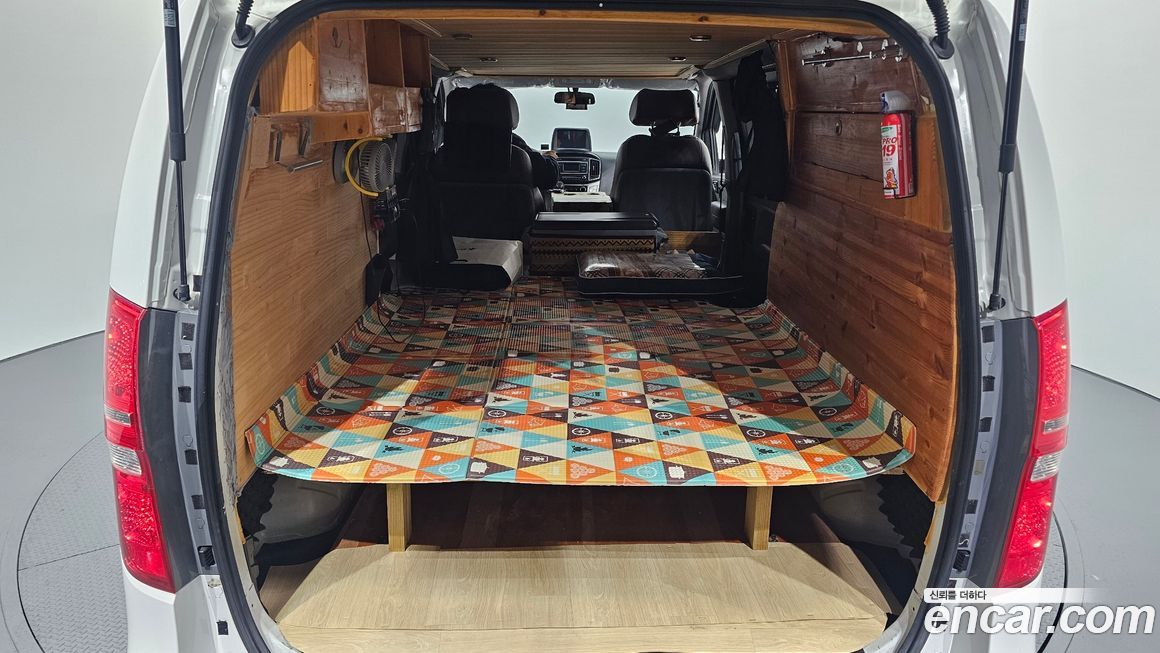 Hyundai Starex 2019