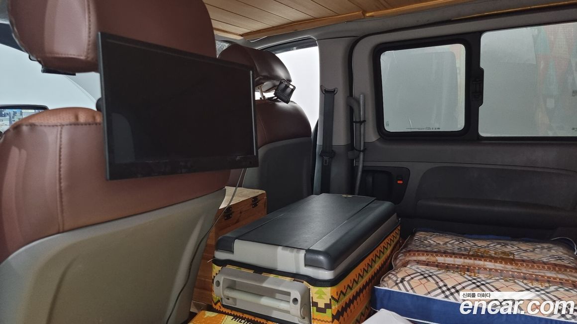Hyundai Starex 2019