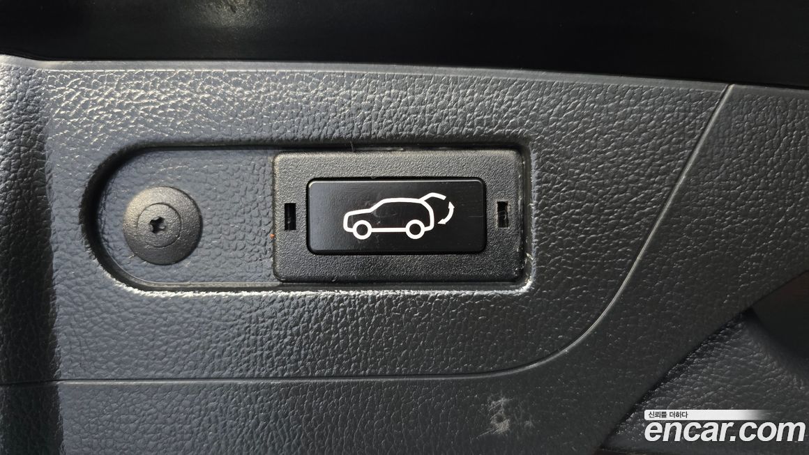 KG_Mobility_Ssangyong Rexton 2020