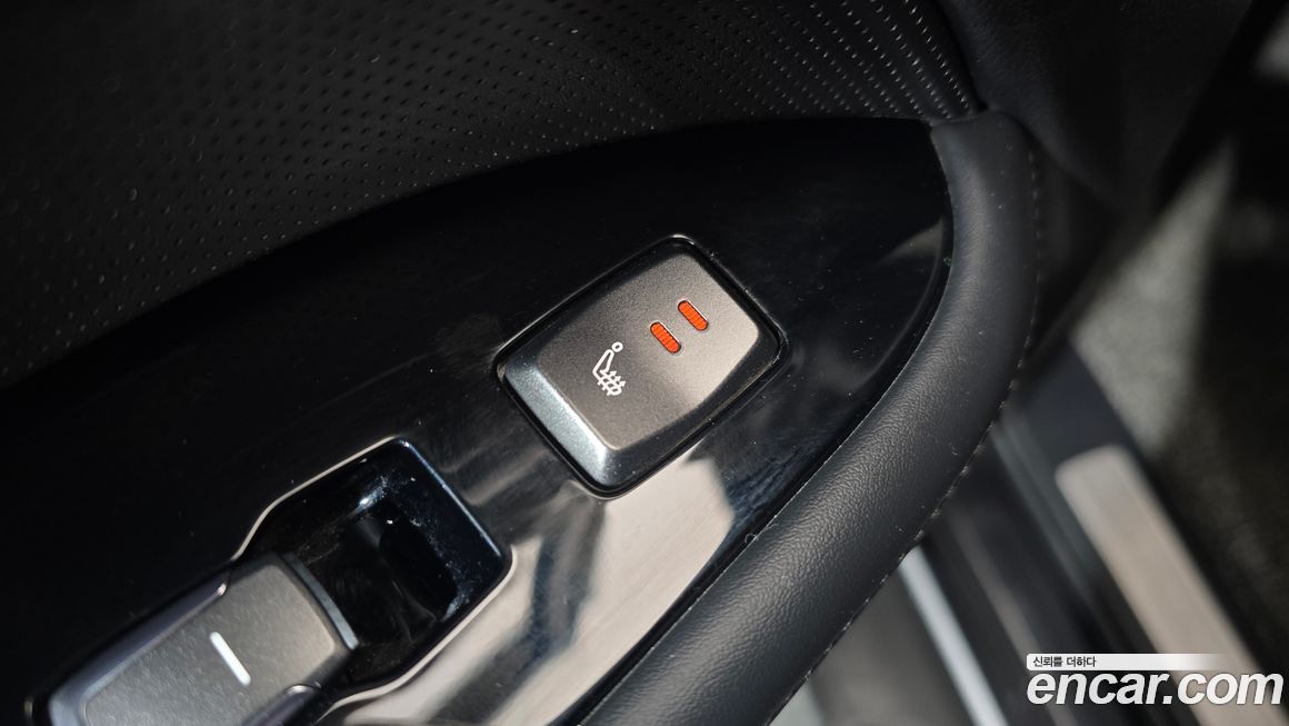 KG_Mobility_Ssangyong Rexton 2020