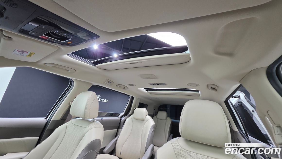 Kia Canival 2025