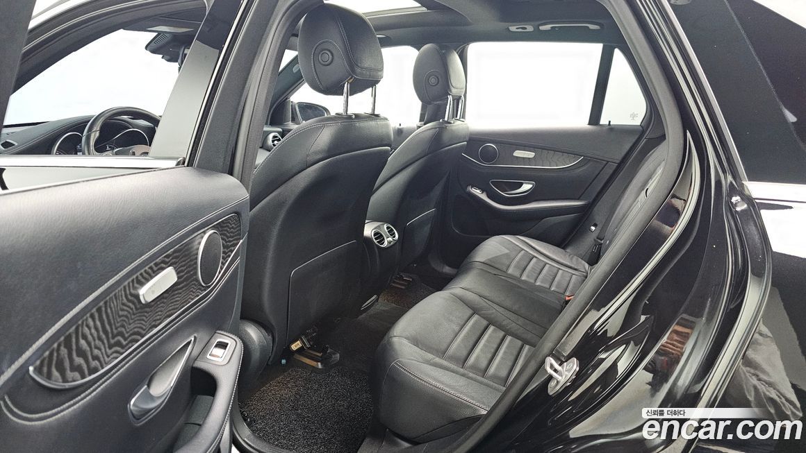 Mercedes-Benz GLC-Class 2016