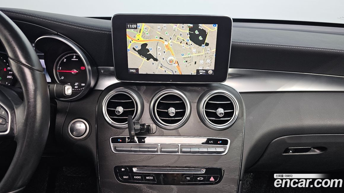 Mercedes-Benz GLC-Class 2016