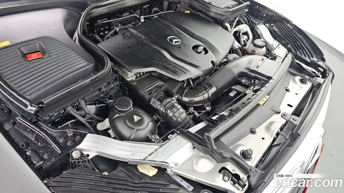 Mercedes-Benz GLC-Class 2016