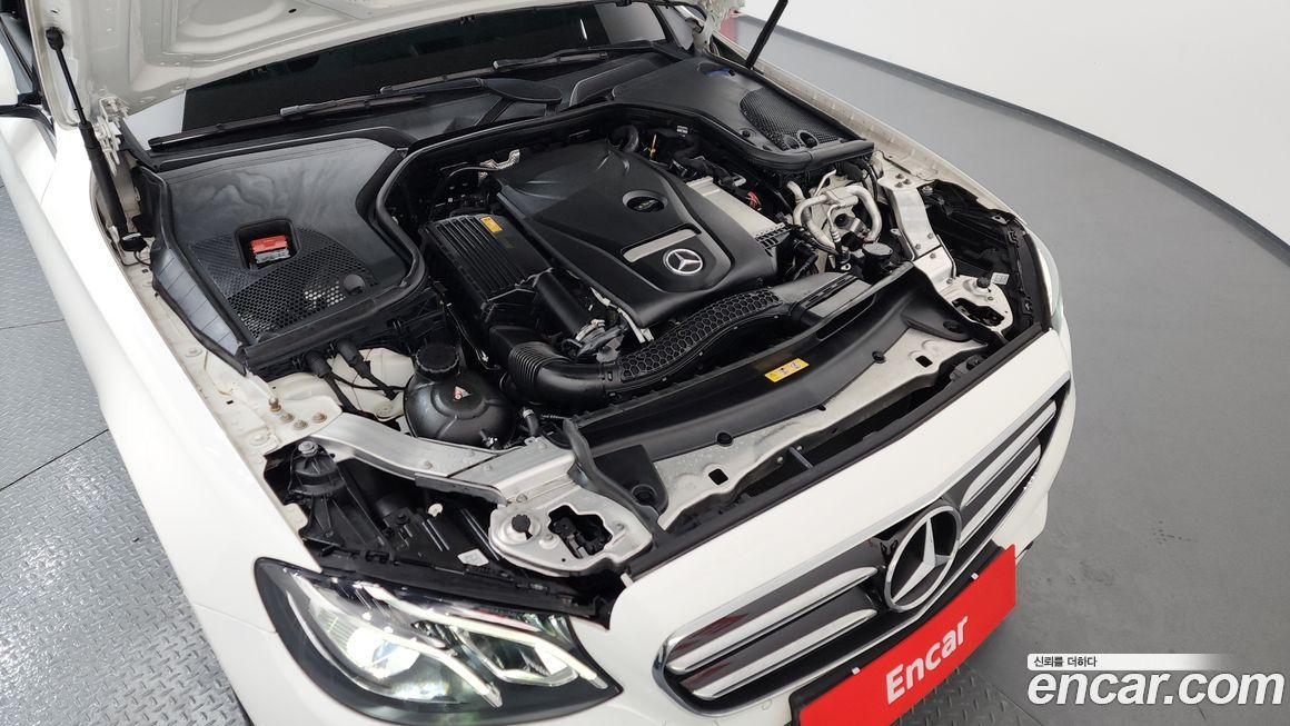 Mercedes-Benz E-Class 2020