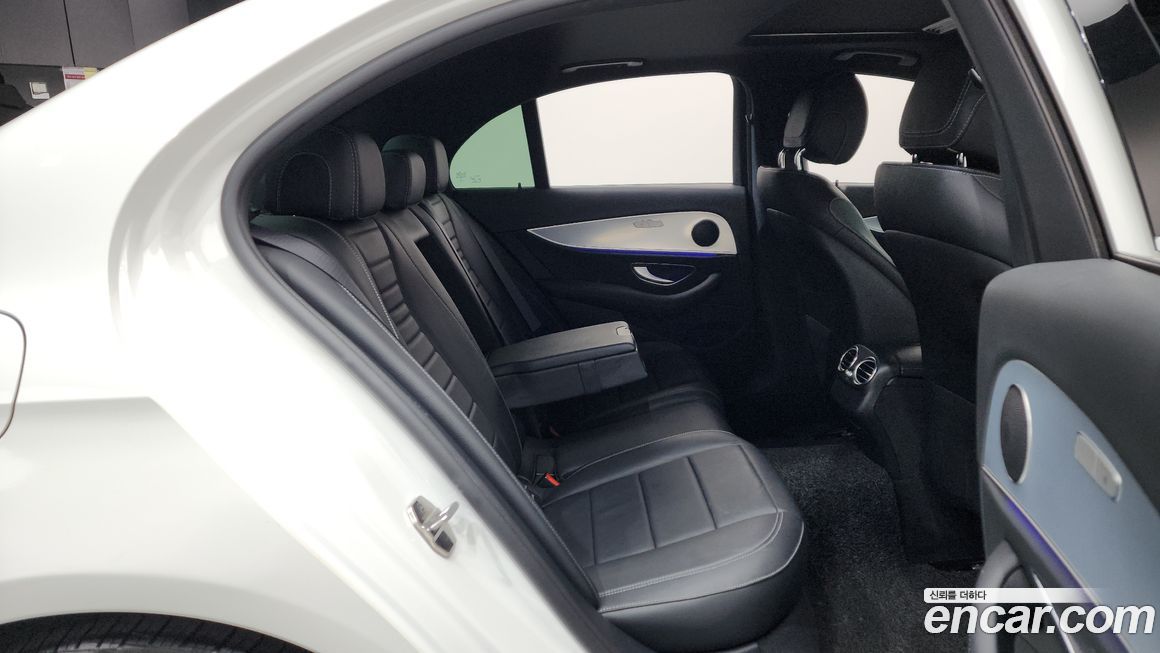 Mercedes-Benz E-Class 2020