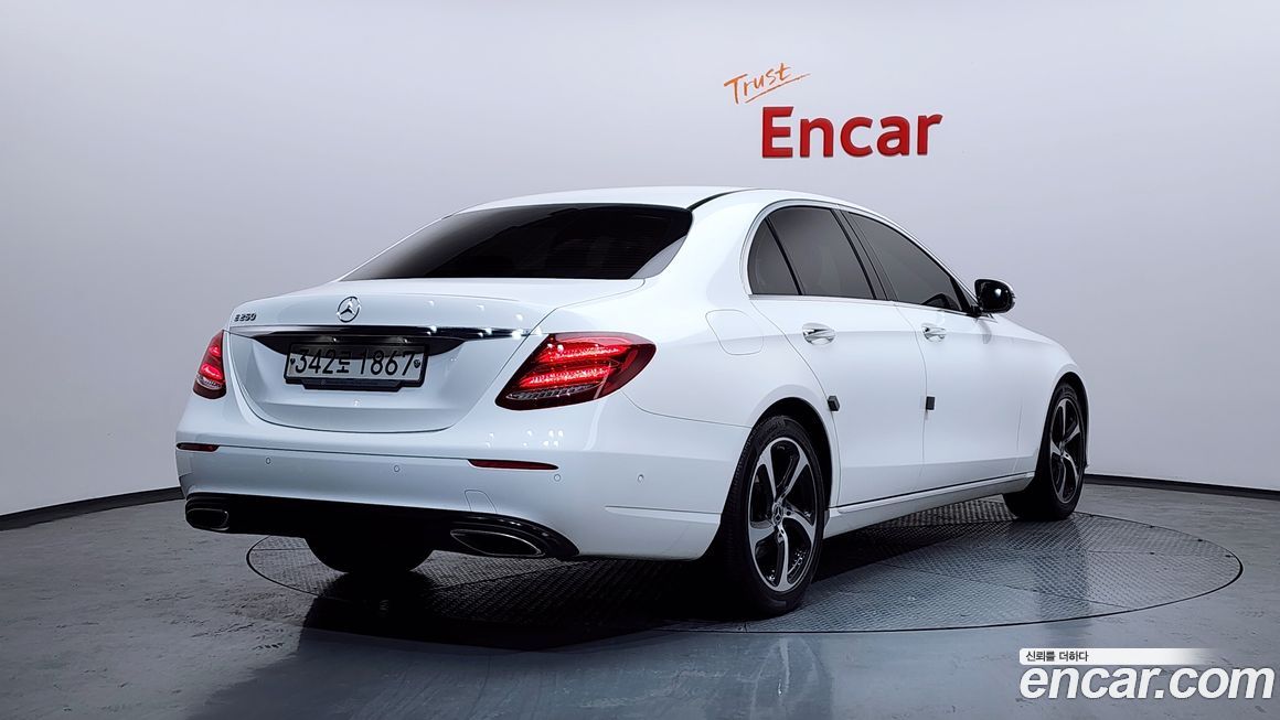 Mercedes-Benz E-Class 2020