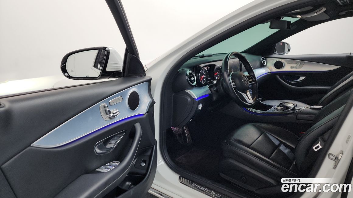 Mercedes-Benz E-Class 2020