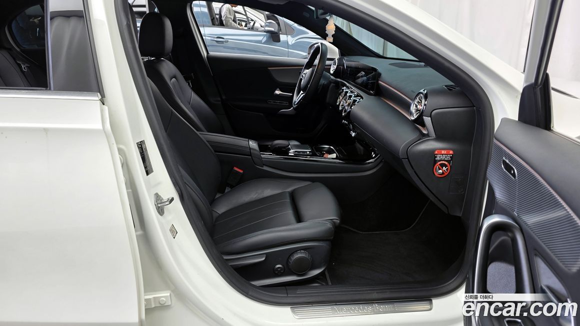 Mercedes-Benz A-Class 2021