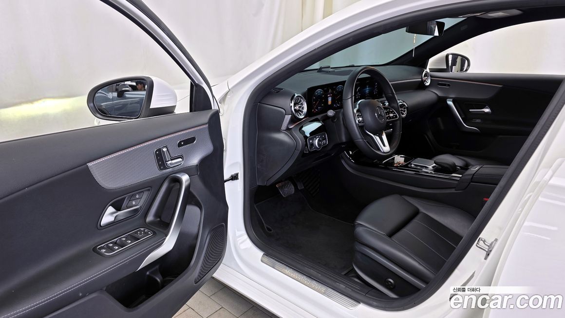 Mercedes-Benz A-Class 2021