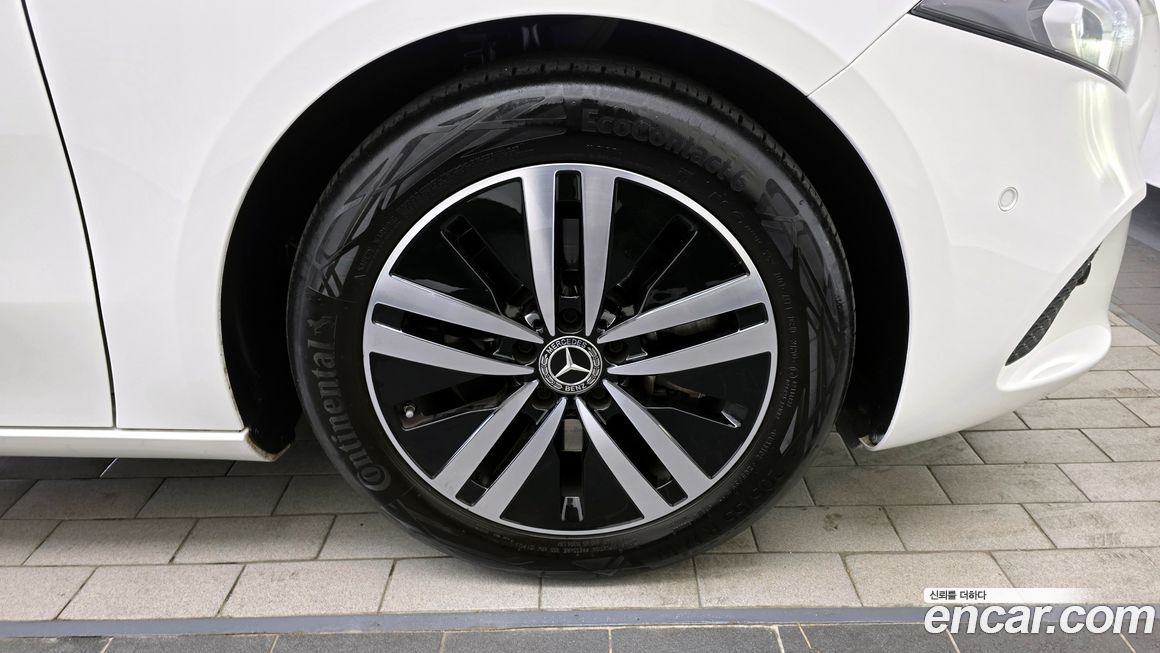 Mercedes-Benz A-Class 2021