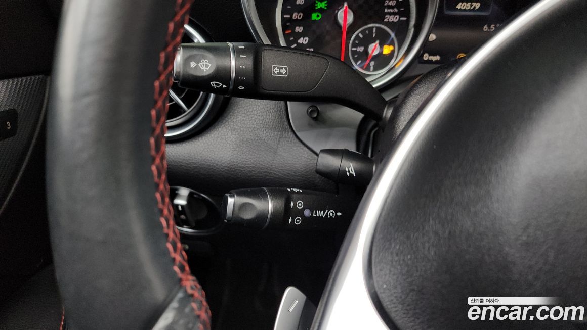 Mercedes-Benz SLC-Class 2017