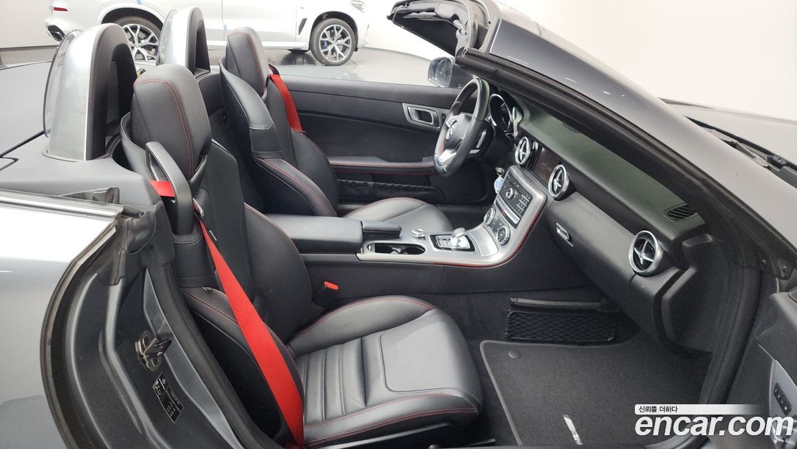 Mercedes-Benz SLC-Class 2017