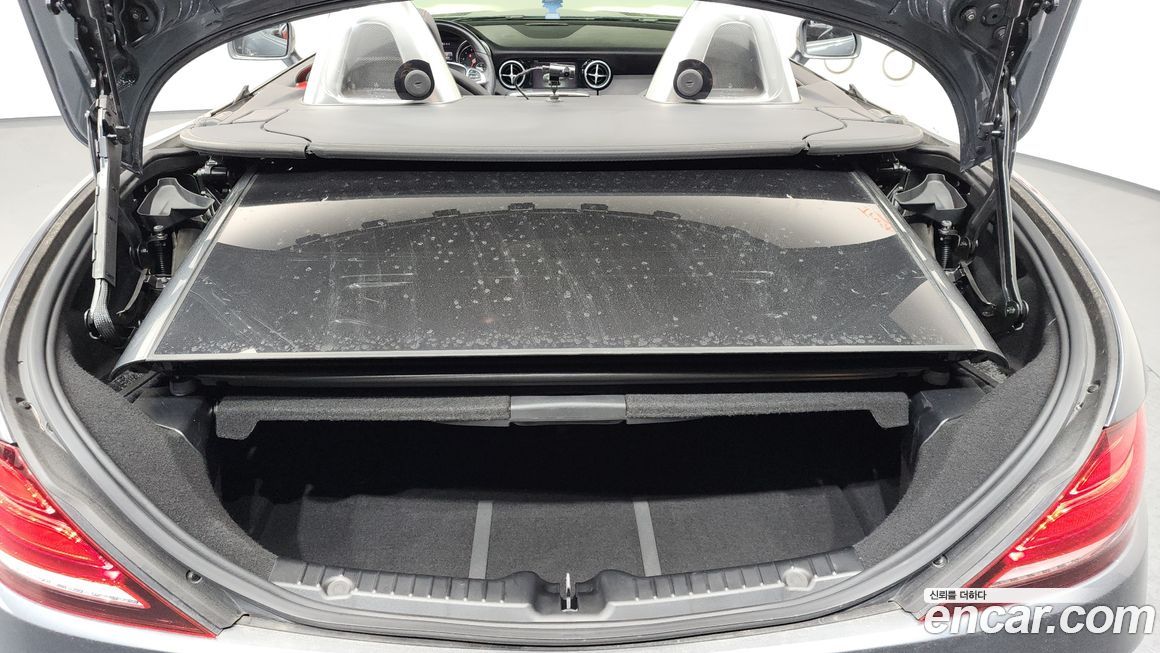 Mercedes-Benz SLC-Class 2017