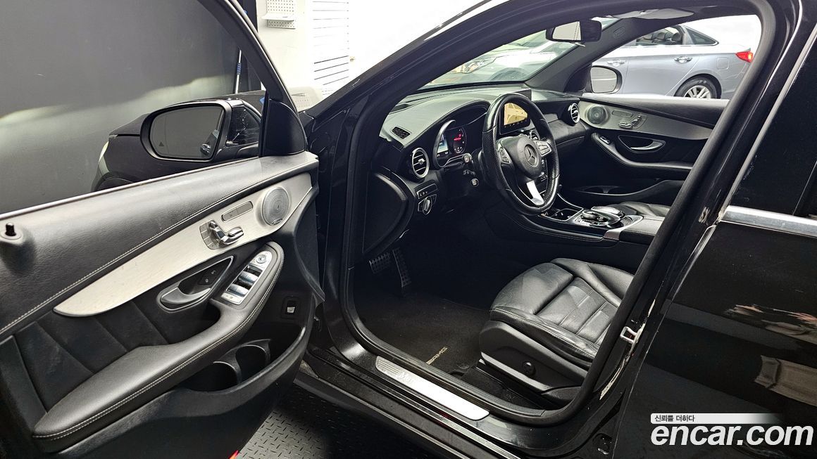 Mercedes-Benz GLC-Class 2017