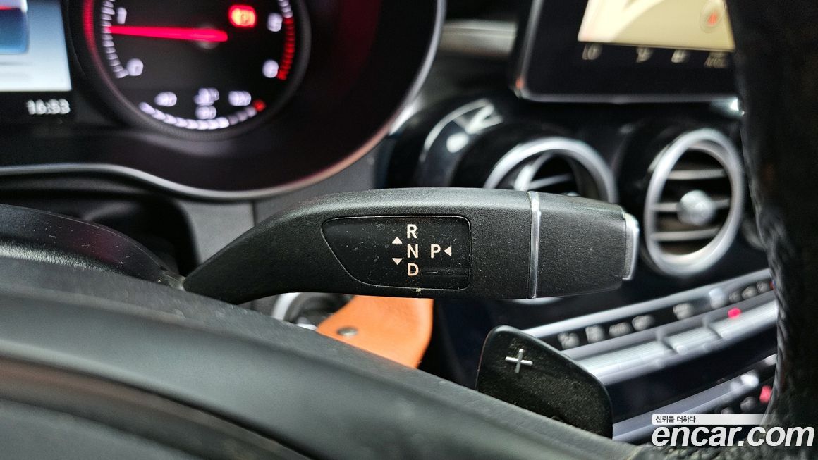 Mercedes-Benz GLC-Class 2017