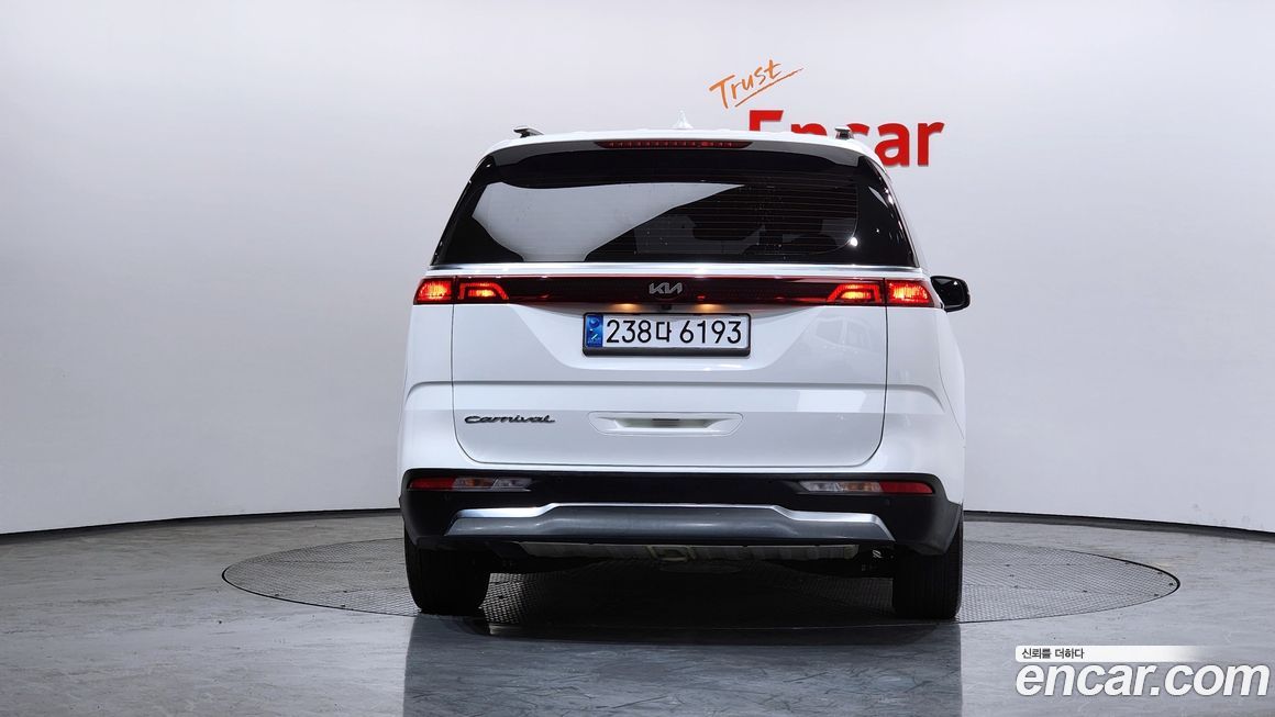 Kia Canival 2021