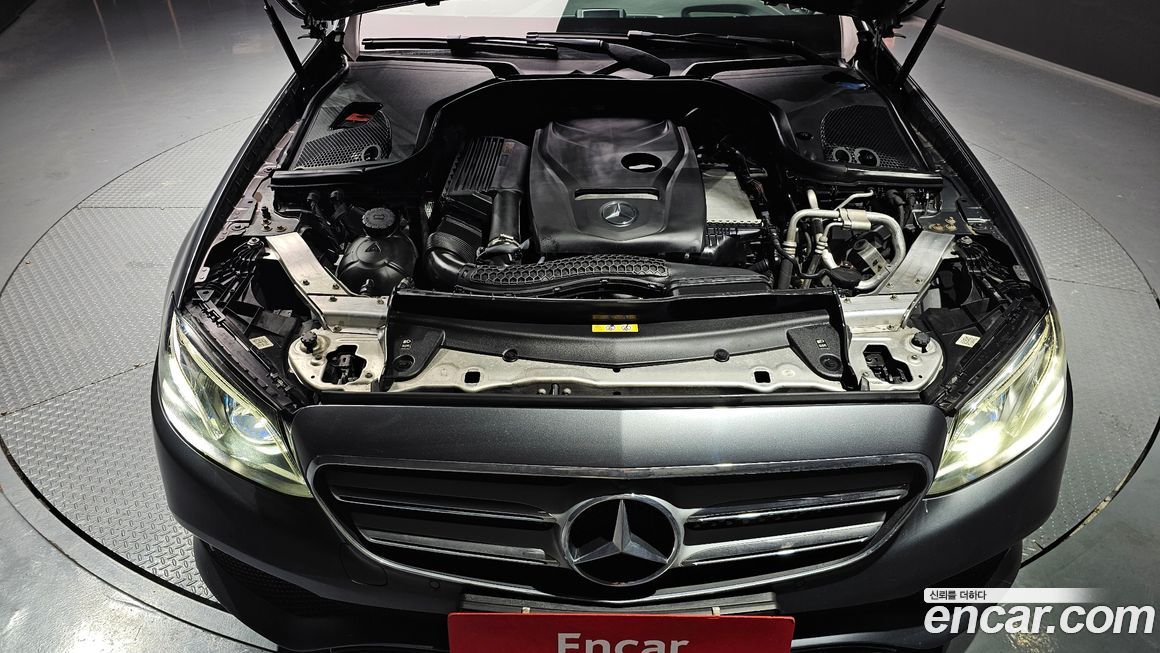 Mercedes-Benz E-Class 2019