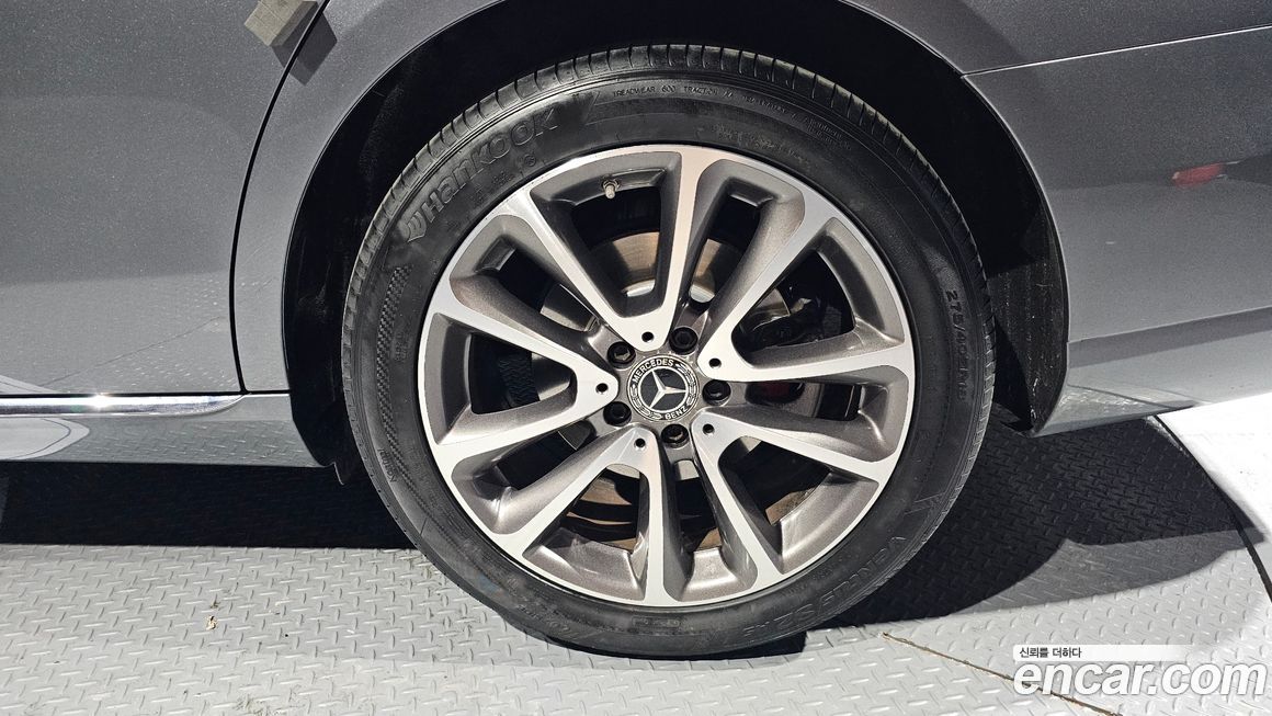 Mercedes-Benz E-Class 2019