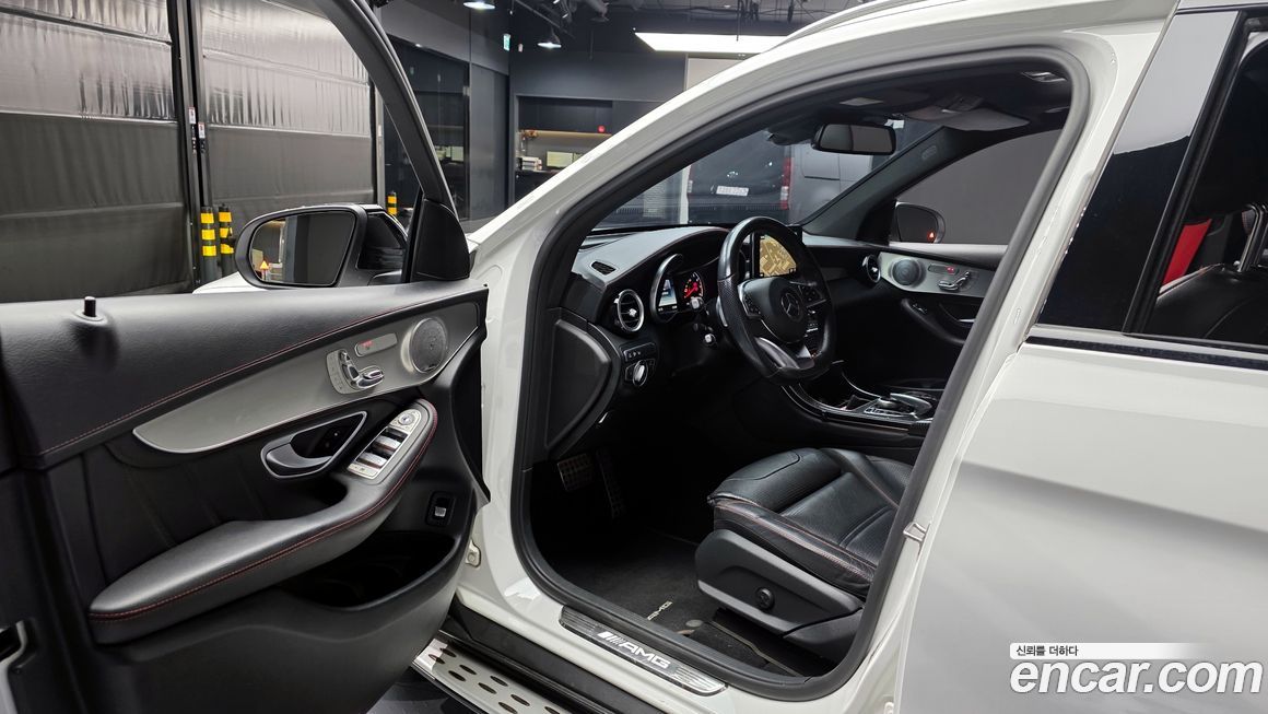 Mercedes-Benz GLC-Class 2017