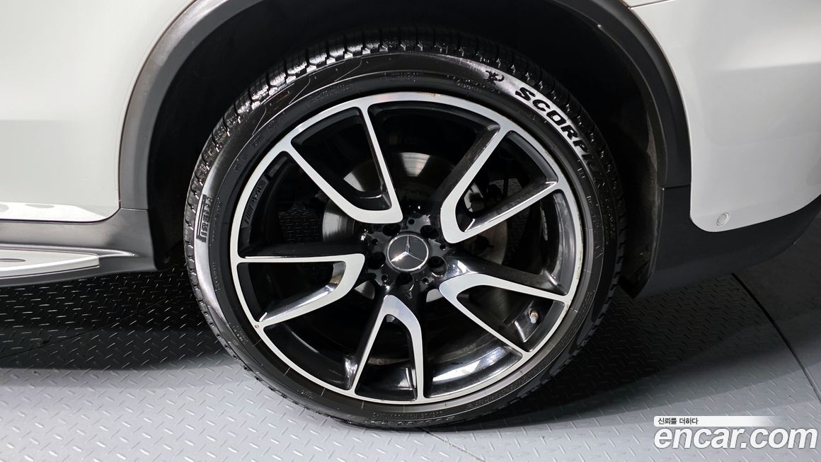 Mercedes-Benz GLC-Class 2017