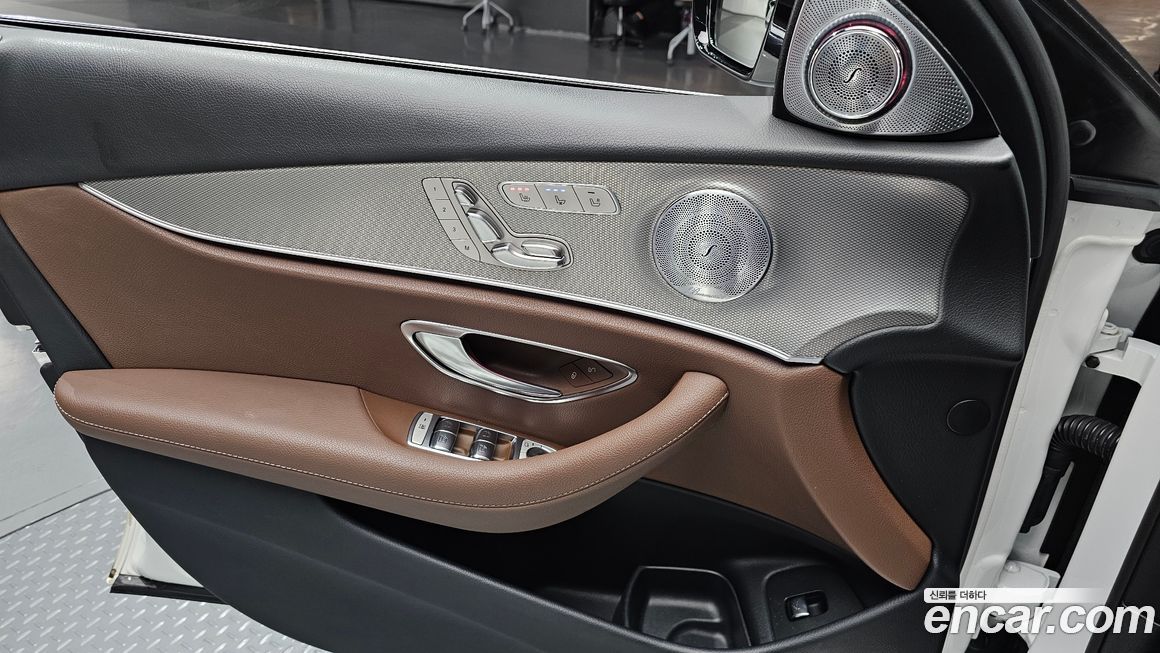 Mercedes-Benz E-Class 2019