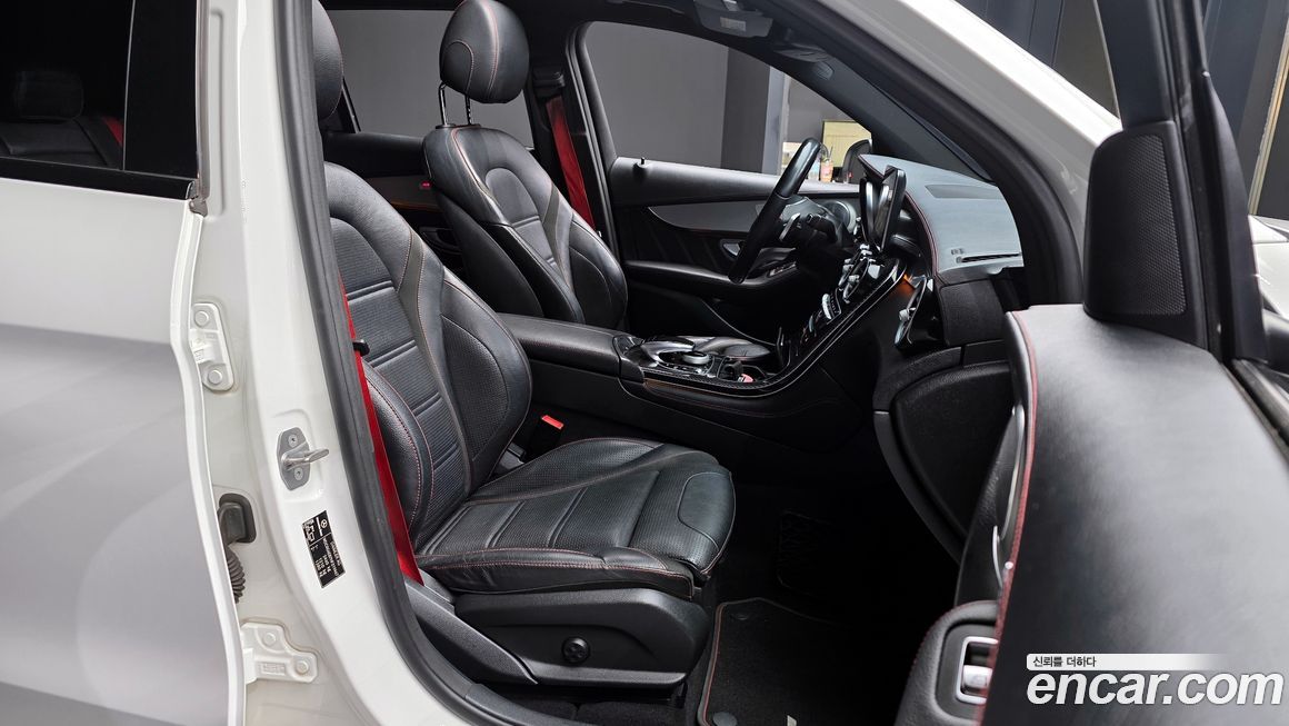 Mercedes-Benz GLC-Class 2017