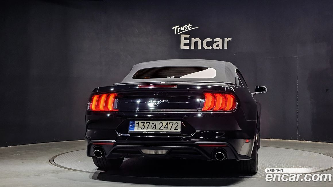 Ford Mustang 2021