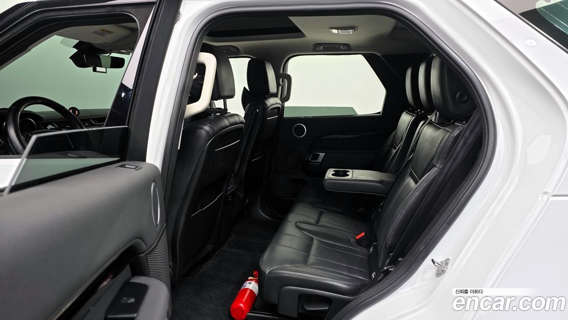 Land Rover Discovery 2019