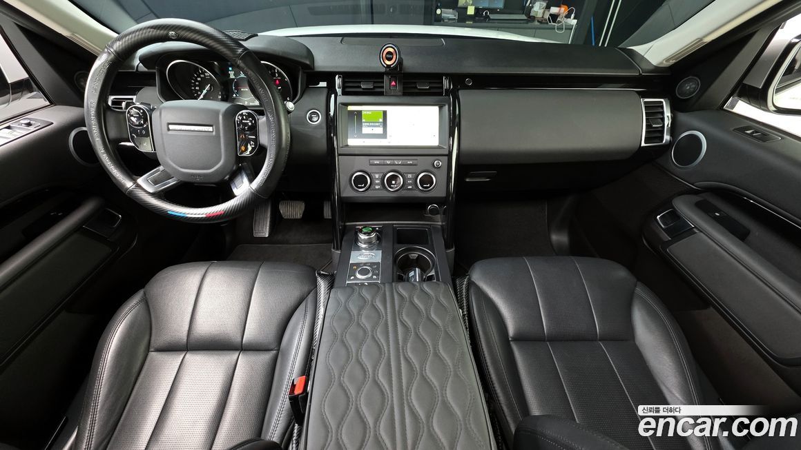 Land Rover Discovery 2019