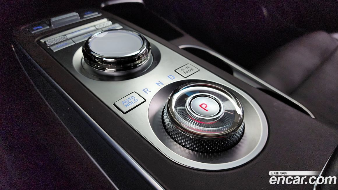 Genesis GV70 2021