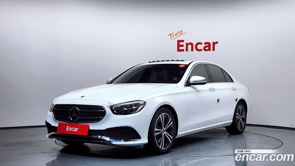 Mercedes-Benz E-Class 2021