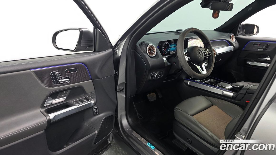 Mercedes-Benz EQB 2023