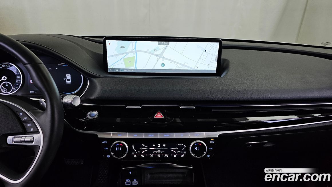 Genesis G80 2022