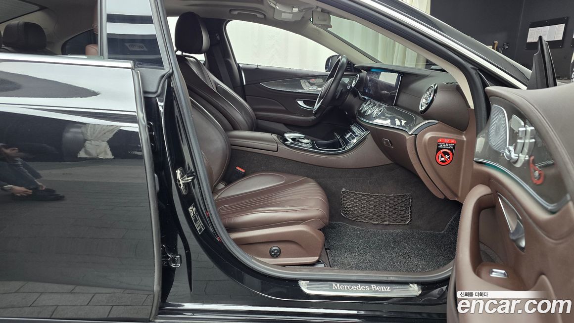 Mercedes-Benz CLS-Class 2019